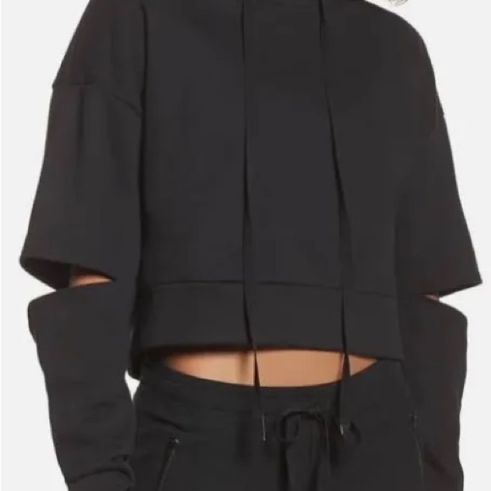 Alo Yoga Peak Cutout Pullover Crop Hoodie Sweatshirt - Black $98 Retail